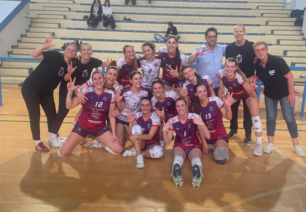 SERIE B2 FEMMINILE: IL PORDENONE TORNA A SORRIDERE CON UN NETTO 3 A 0